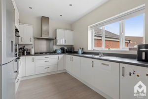 Photo 18- click for photo gallery